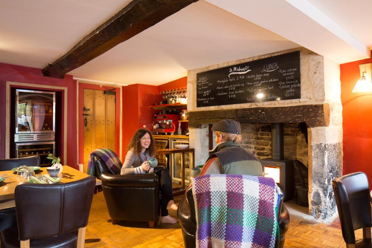 St.Michaels Bistro Bed and Breakfast Painswick Εξωτερικό φωτογραφία