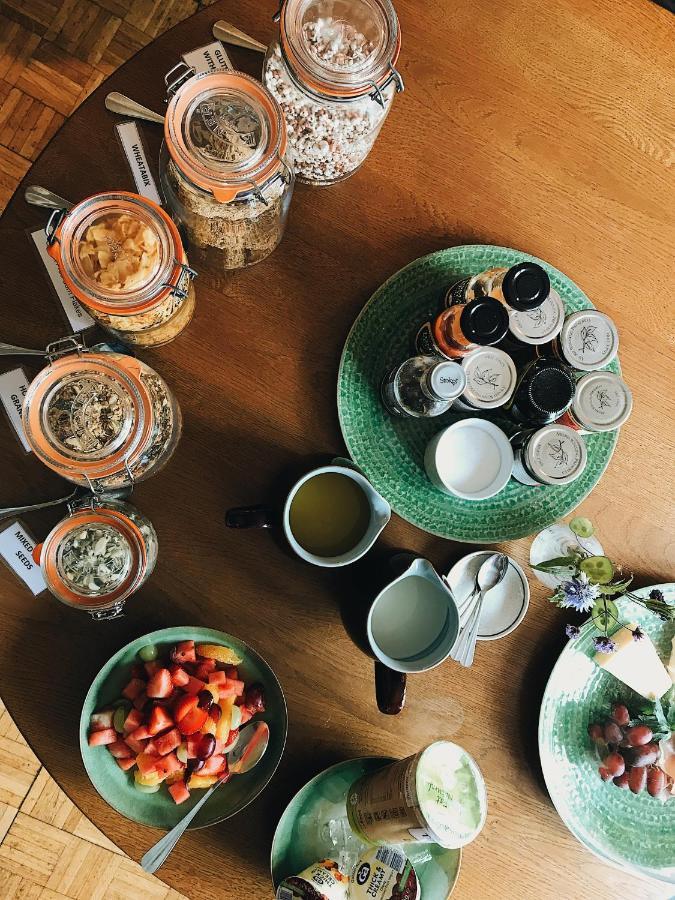 St.Michaels Bistro Bed and Breakfast Painswick Εξωτερικό φωτογραφία